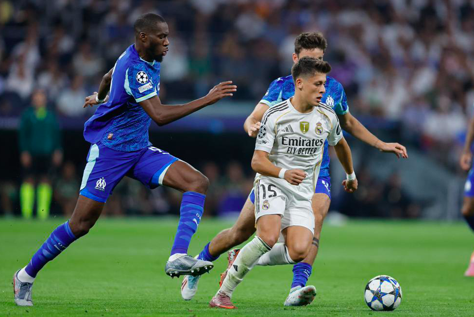 01到21！神锋点球双响对轰43脚14亿豪门10打11欧冠惊险开门红