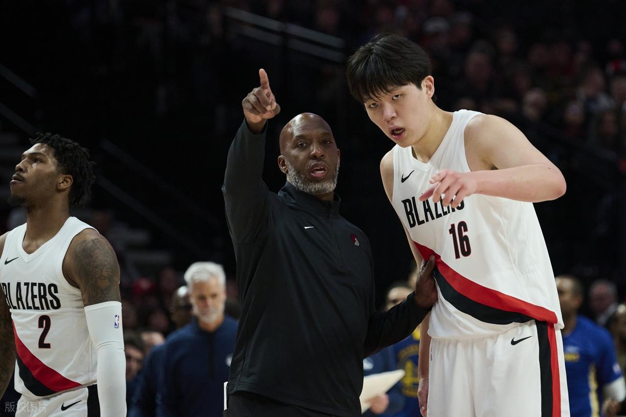 对比杨瀚森克林根首秀表现才发现比卢普斯对杨瀚森使用绝对正确