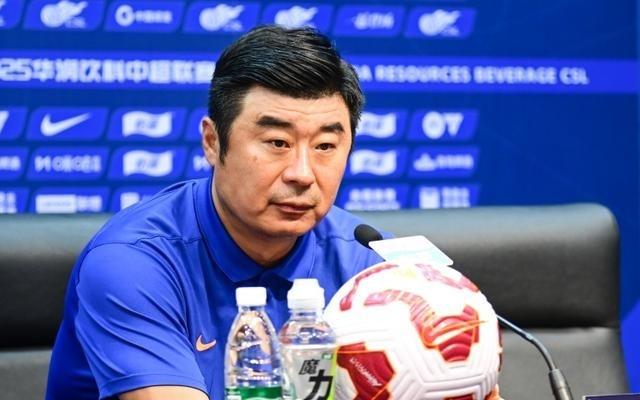 鲁媒：泰山队精神面貌焕然一新，下赛季完全有机会重回争冠序列