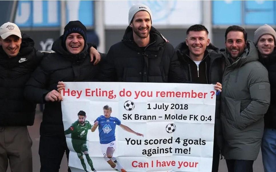 奥地利门将来看哈兰德比赛，他曾被哈兰德单场打进四球