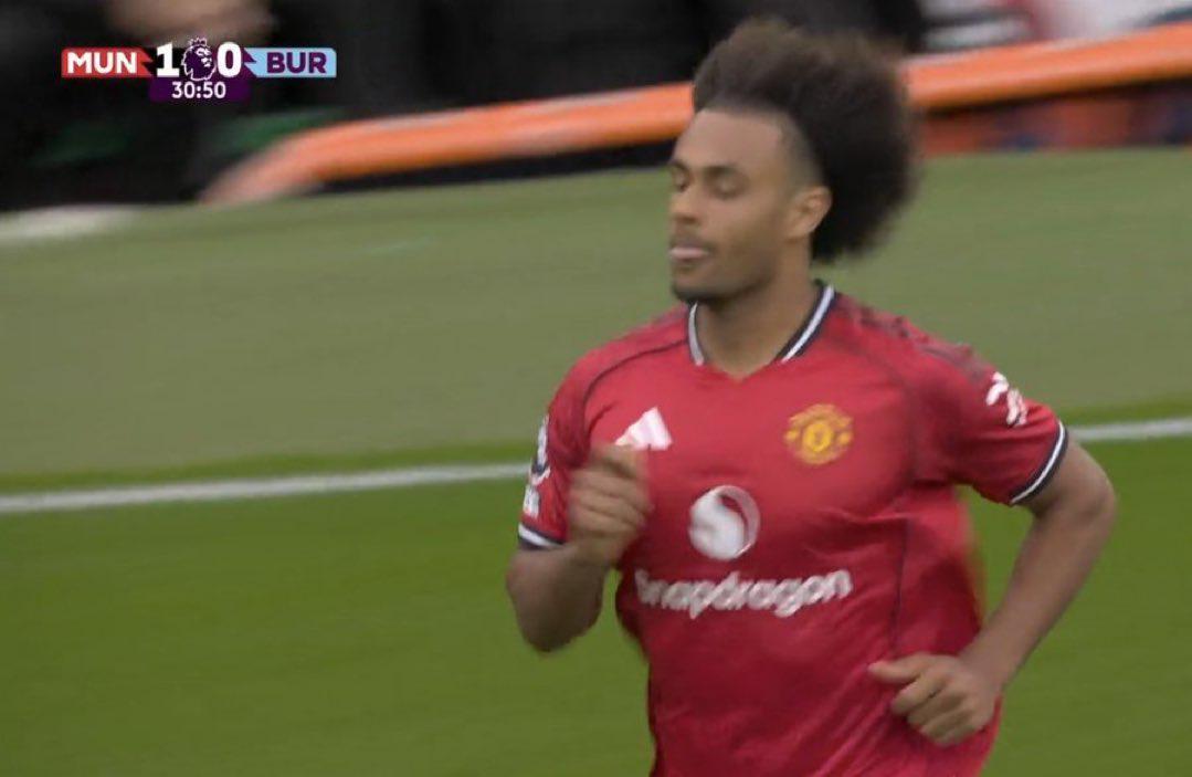 曼联4250万中锋欲转会留在英超！已成阿莫林第三选择，不愿回意甲