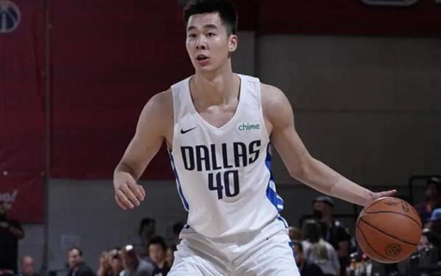 饱汉子不知饿汉子饥，郭昊文拒绝NBA合同，这让曾凡博情何以堪