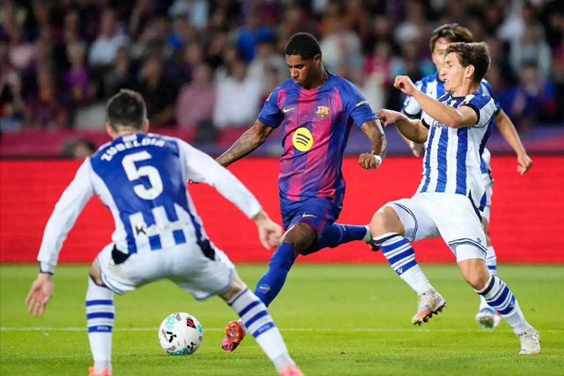 一轮欧战4个最佳，打了谁的脸证明曼联眼光跟球迷一样业余