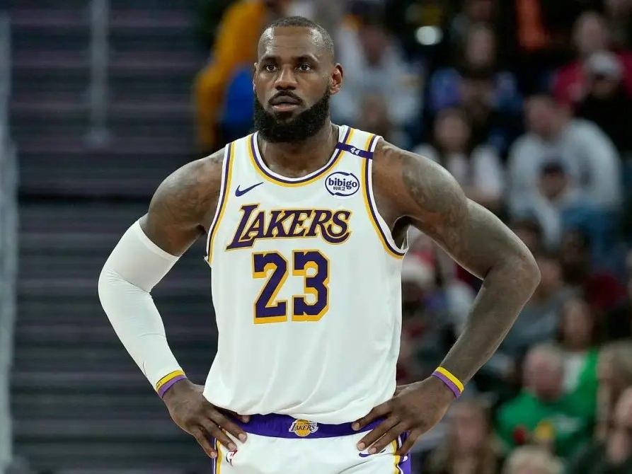 效力20+赛季有多难NBA仅有12人做到，科比诺天王一人一城