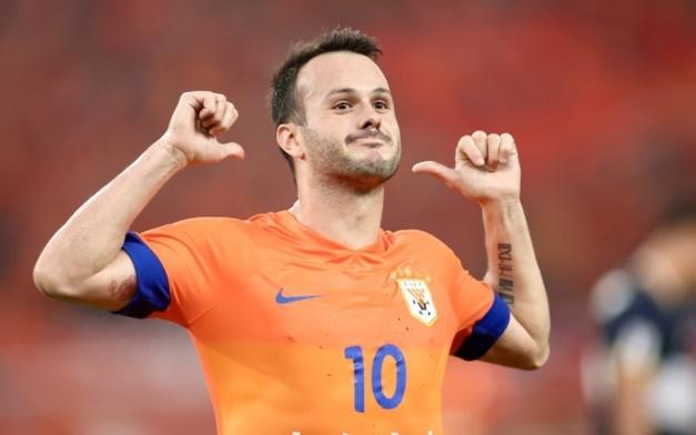 瓦科与泰山队续约存在三重障碍，崔康熙阴魂不散