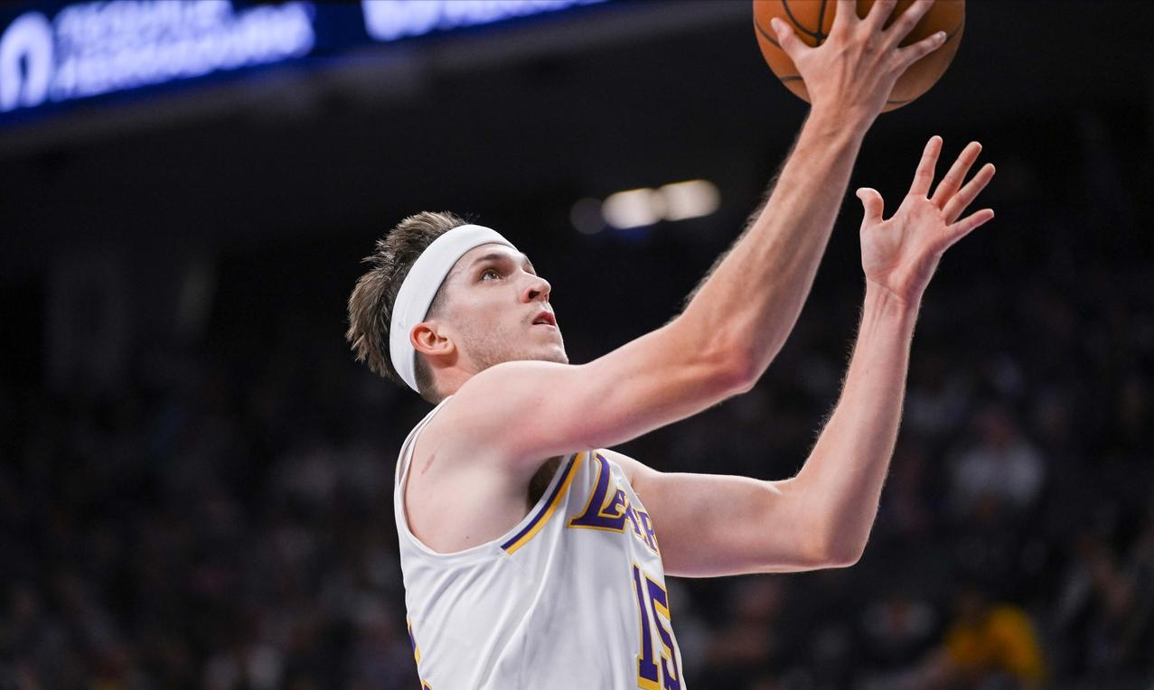 詹东缺席他必爆发，拉拉维亚主动道歉