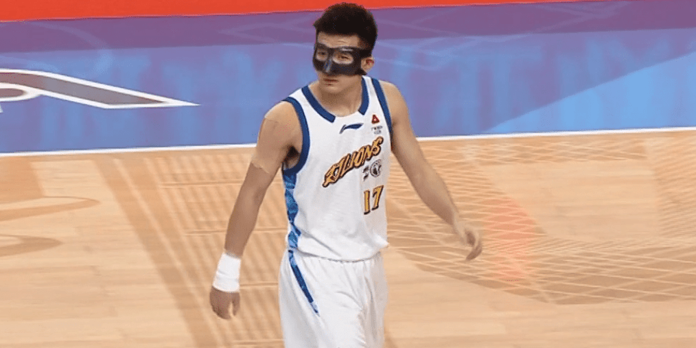 广厦6分优势送北京首败孙铭徽22+5赵睿空砍22+9+6