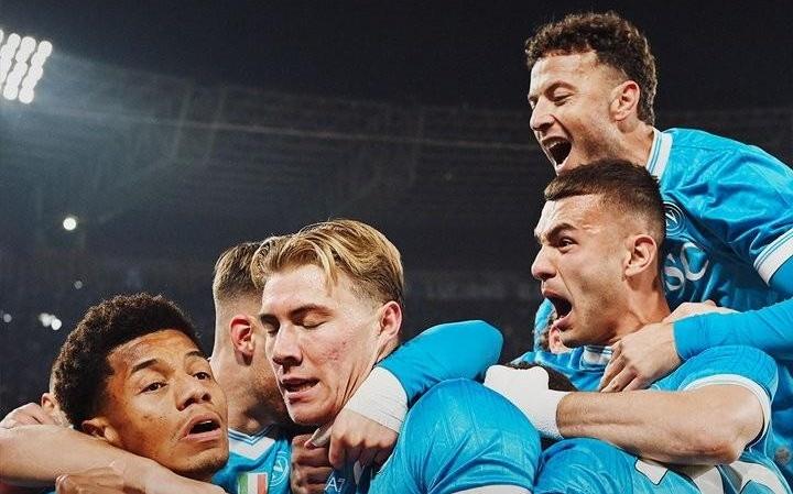 七连杀，那不勒斯自2020年以来连续七