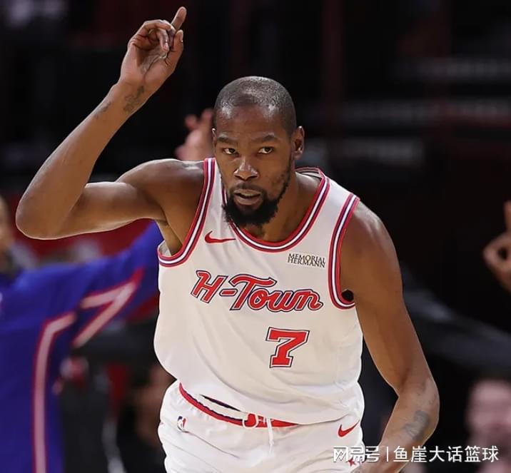 爆冷！杜兰特34+7申京伤退，湖人旧将爆发立功，浓眉26+3状元恶犯