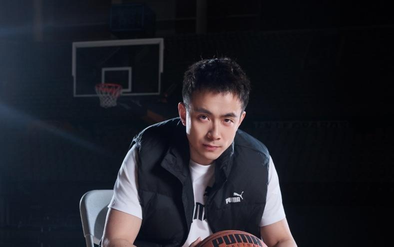 终于，我们能在CBA赛场看到PUMA球鞋了