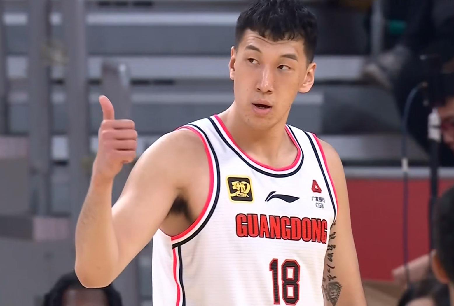 逼退崔永熙CBA最“硬”锋线打服杜锋，这可是广东队的侧翼答案