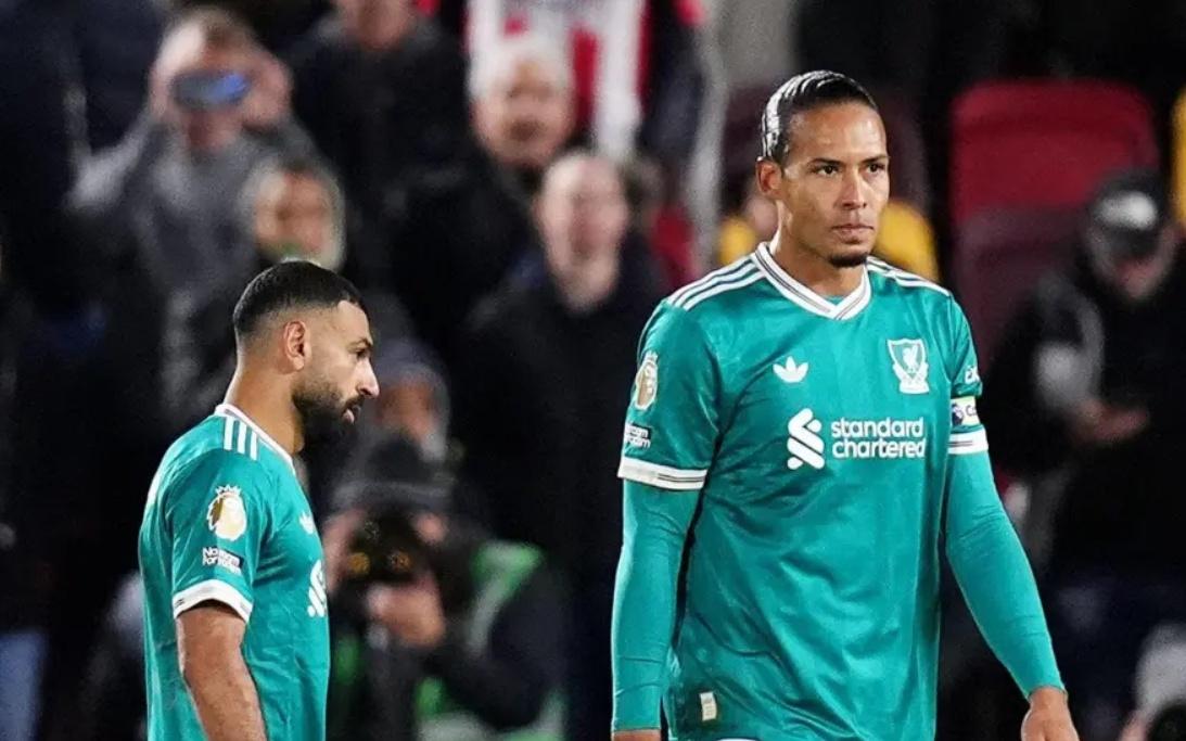 鲁尼：范戴克和萨拉赫都没有引领利物浦，感觉肢体语言不对劲