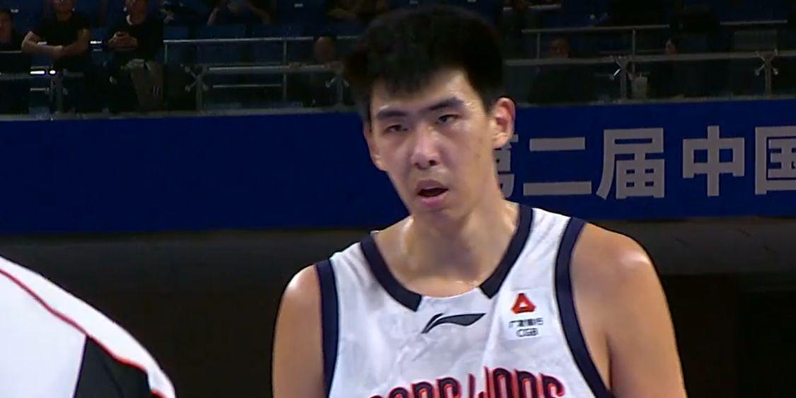 给力！2米26徐昕在山西主场进行特别庆祝球迷：杜锋怎么看