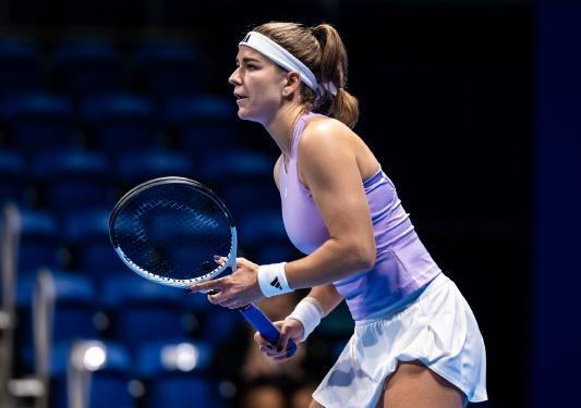 阿卡辛纳相约韩国见，弗大师险胜瓦大