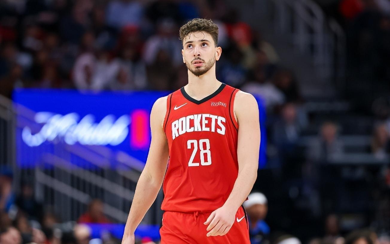 休媒怒批申京软弱无能！火蜜建议决胜时刻DNP：在场18各种误攻