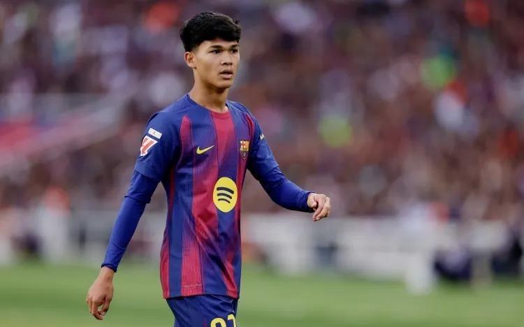 RMC：巴黎在谨慎推进引入德罗，力求维护与巴萨的关系