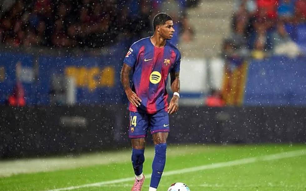 本赛季至今拉什福德在对手禁区10次尝试过人，为五大联赛最多