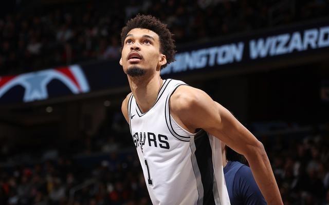 问题不大吧蒂格：如果文班能保持健康那他下赛季会进最佳阵容