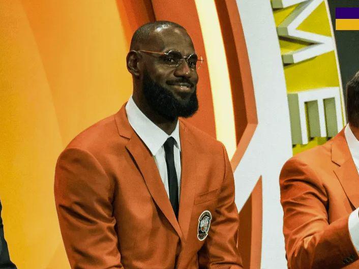 詹姆斯与保罗，究竟是不是史上仅有的现役名人堂成员