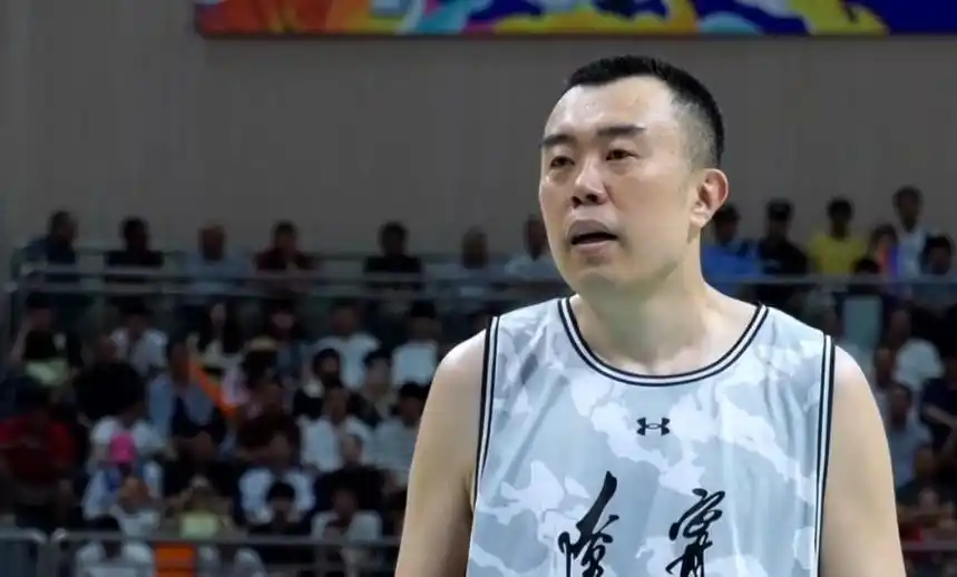 前有阻碍郭艾伦离队，今让大韩退役后打全运会，球迷：别霍霍老将