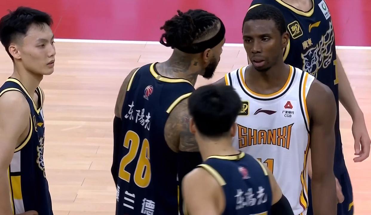 完爆广东广厦+碾压北京上海！CBA最大黑马正式签约，总决赛稳了！