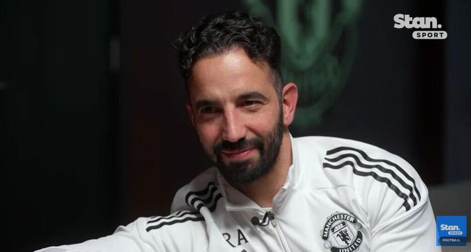 阿莫林揭秘曼联复苏转折点！欲请坎通纳激励更衣室，小贝也在名单