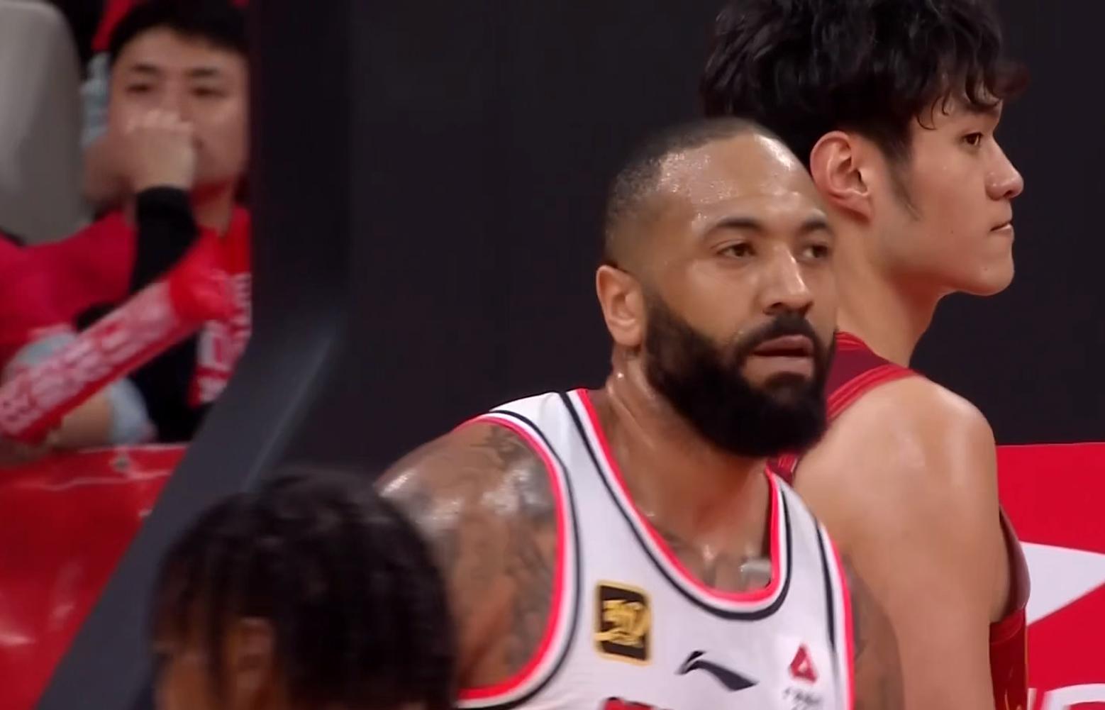 太适合广东队！NBA“老中锋”或被朱