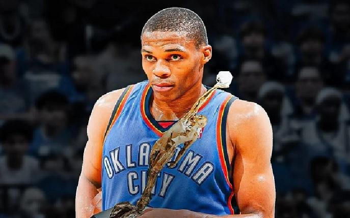 挖槽！两次入选名人堂！NBA版本世纪大和解！15+8！威少，雄鹿！