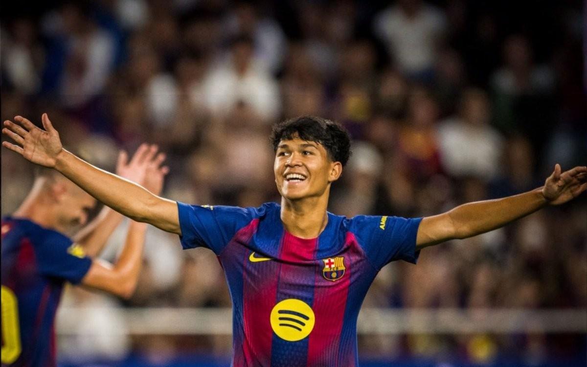 17岁259天，巴萨小将德罗是本赛季西甲出场最年轻的球员