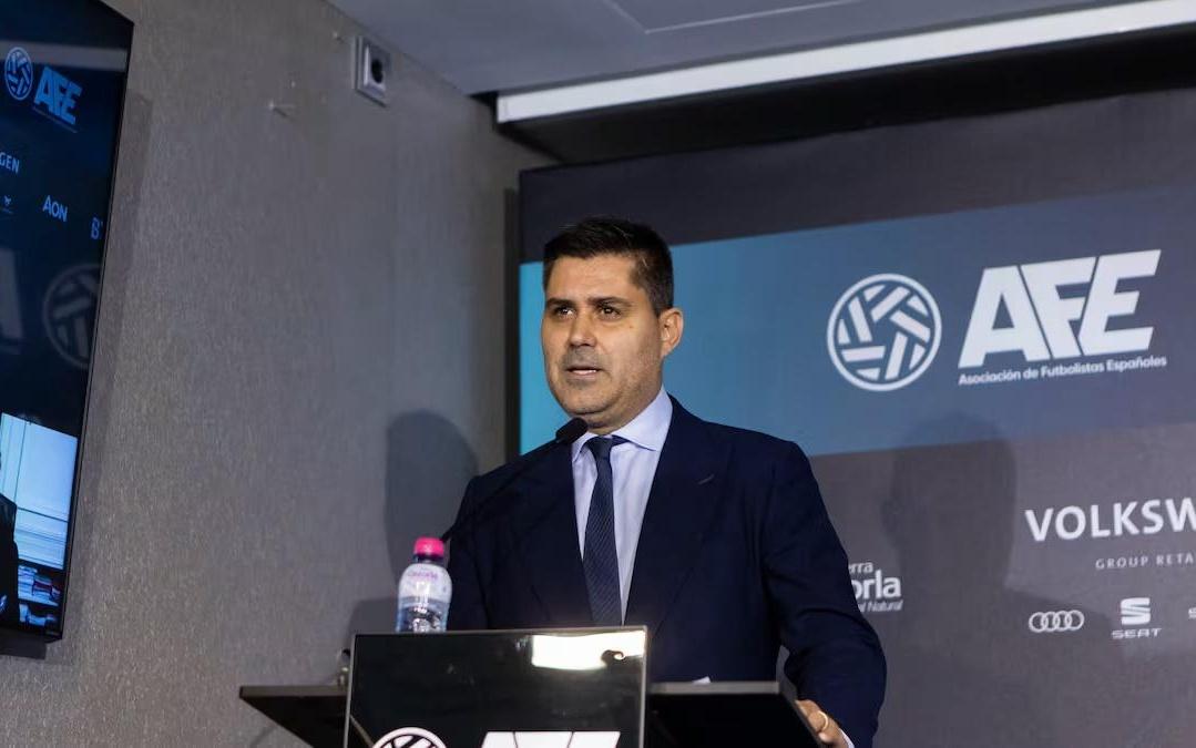 西球员协会主席：迈阿密计划暂停是好事，为拉波尔特高兴