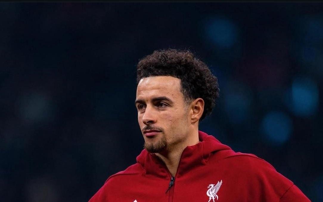 琼斯：我喜欢把球控在脚下，球队之前输