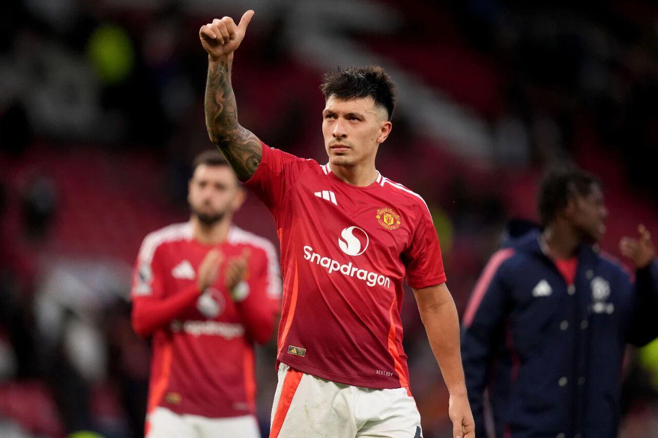 冲击4连胜！曼联赛前传出好消息：27岁世界冠军归队训练