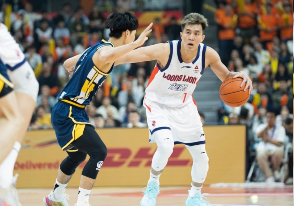 拿600万，男篮一哥化身“CBA伦纳德”，球迷：广州的钱真好赚