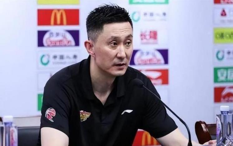 杜锋打假球被球迷举报，已关闭评论区