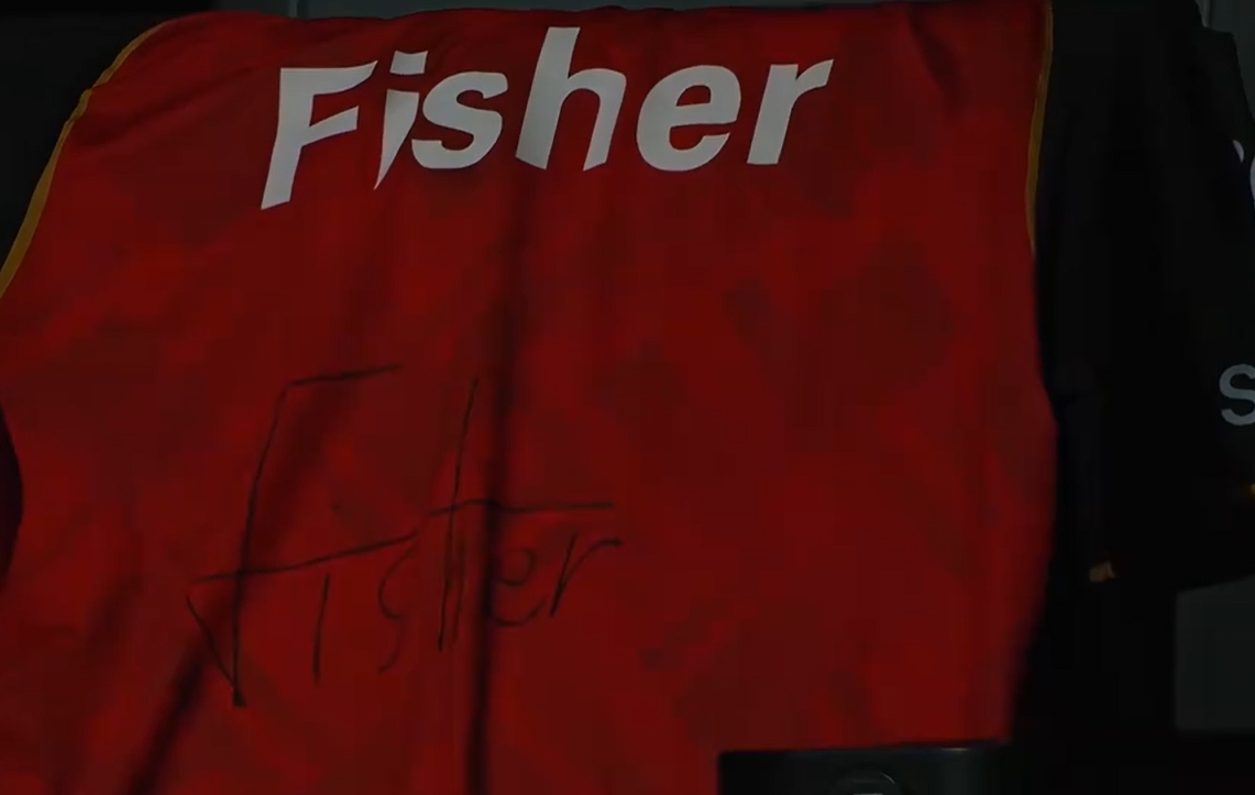 EDG说话！Fisher次局小炮超神表现814带队扳平比分打出全场最高伤害
