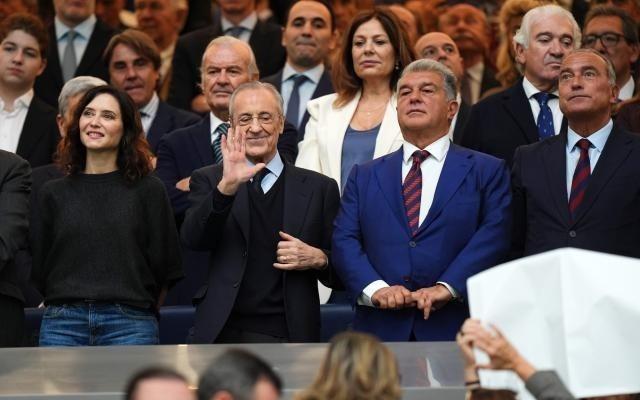 皇萨冰期再临，拉总回击弗爷：得了巴萨综合征快治