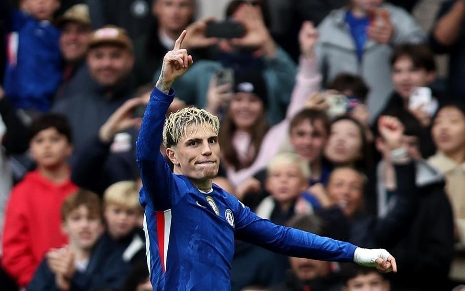 加纳乔处子球致敬C罗，桑德兰93分钟