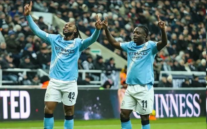 今夕何夕，君已陌路