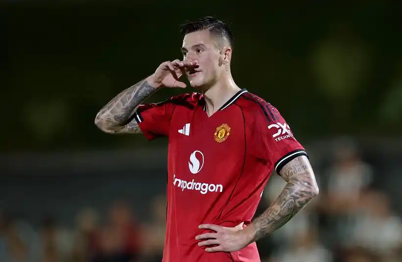 曼联12布莱顿，足总杯1轮游，完全被压制，真正意义的单线作战