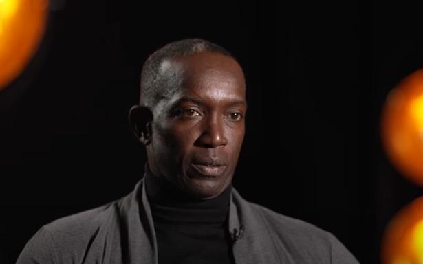 约克：阿莫林都执教快一年了，我们却每前进一步就后退两步