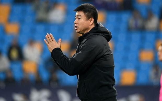 津门虎半场2球落后!媒体人集体不满:极度糟糕,赛季最差半场