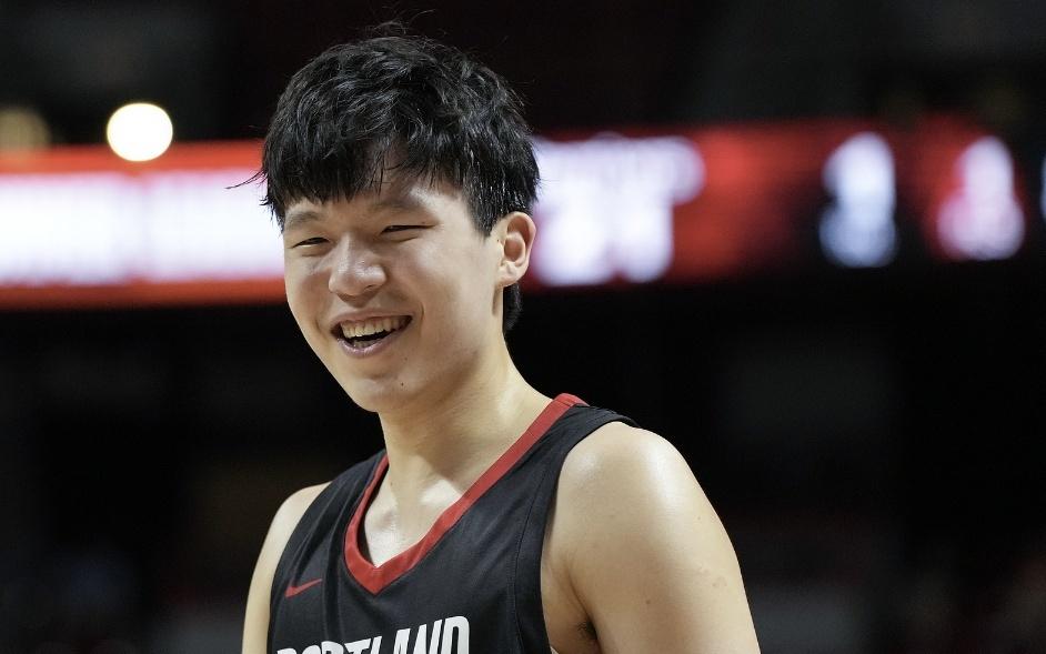 场均9分7板+90%命中率联盟第一！NBA新秀最强内线，真不是杨瀚森