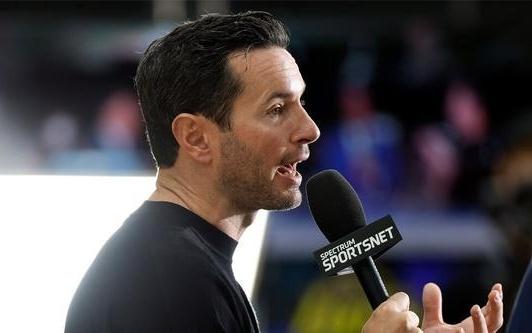 雷迪克：球队目前比训练营开始前三天状态更好沟通也更频繁