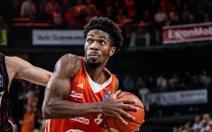 速度够快！浙江男篮四名外援全部敲定，还有机会争夺总冠军吗