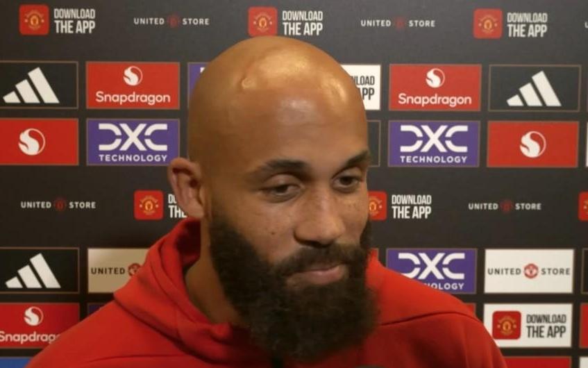 姆伯莫：在老特拉福德踢球的感觉太棒了，希望每场都在这踢