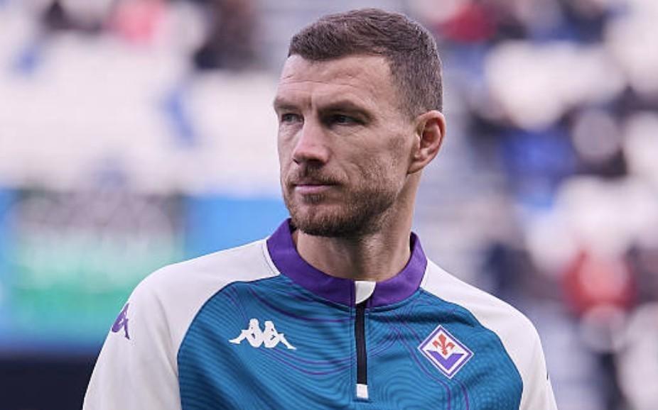 德天空：沙尔克04无需向紫百合支付哲科转会费，只需支付奖金