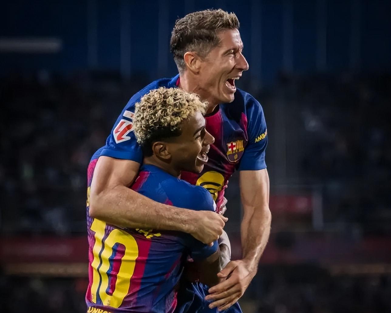 21！拉什福德5场造6球，亚马尔复出助攻，巴萨反超皇马登顶西甲