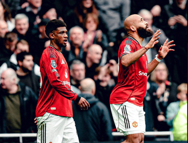 凌晨4点曼联出战：赢30将连超6队杀进英超前4首发曝光