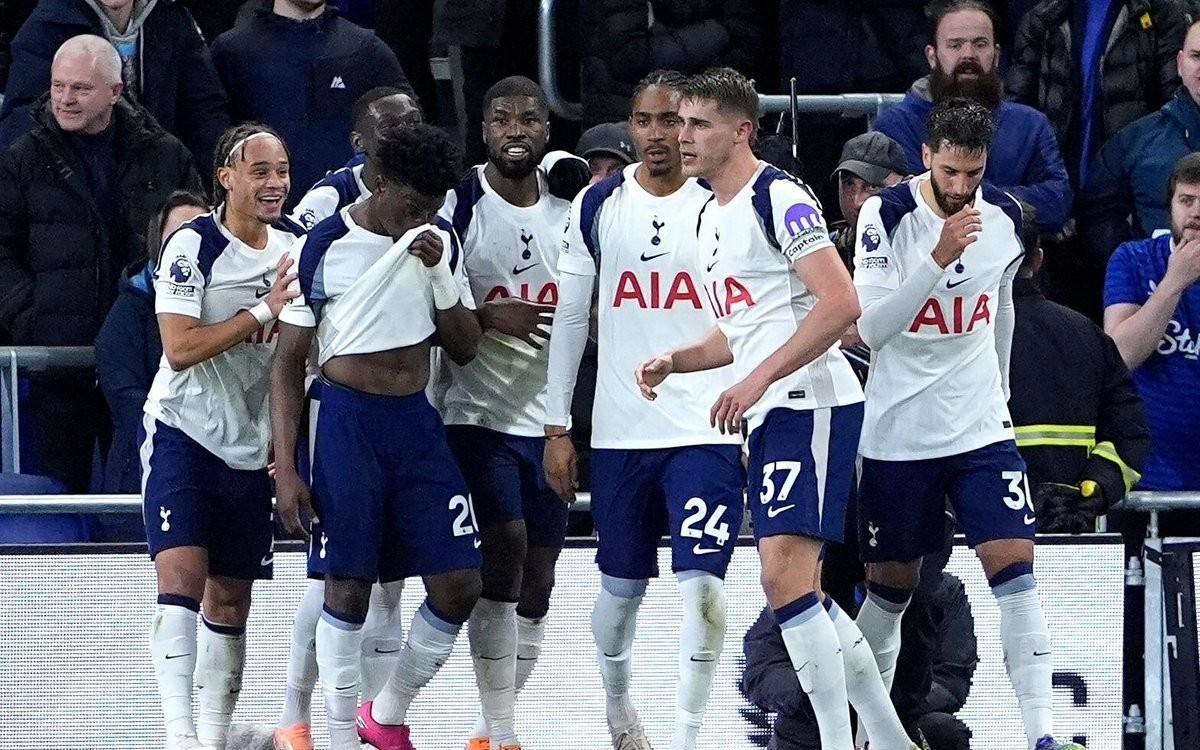 客战枪手能否延续热刺是本赛季英超唯一客场不败球队