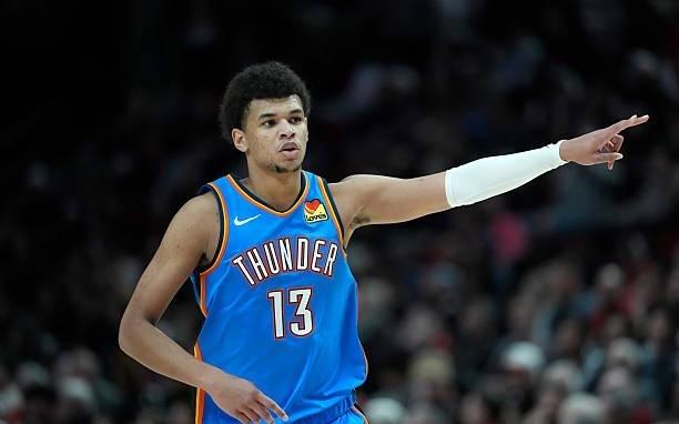 打不过勇士的板凳阵容！雷霆乐透秀看起来真是彻底没救了